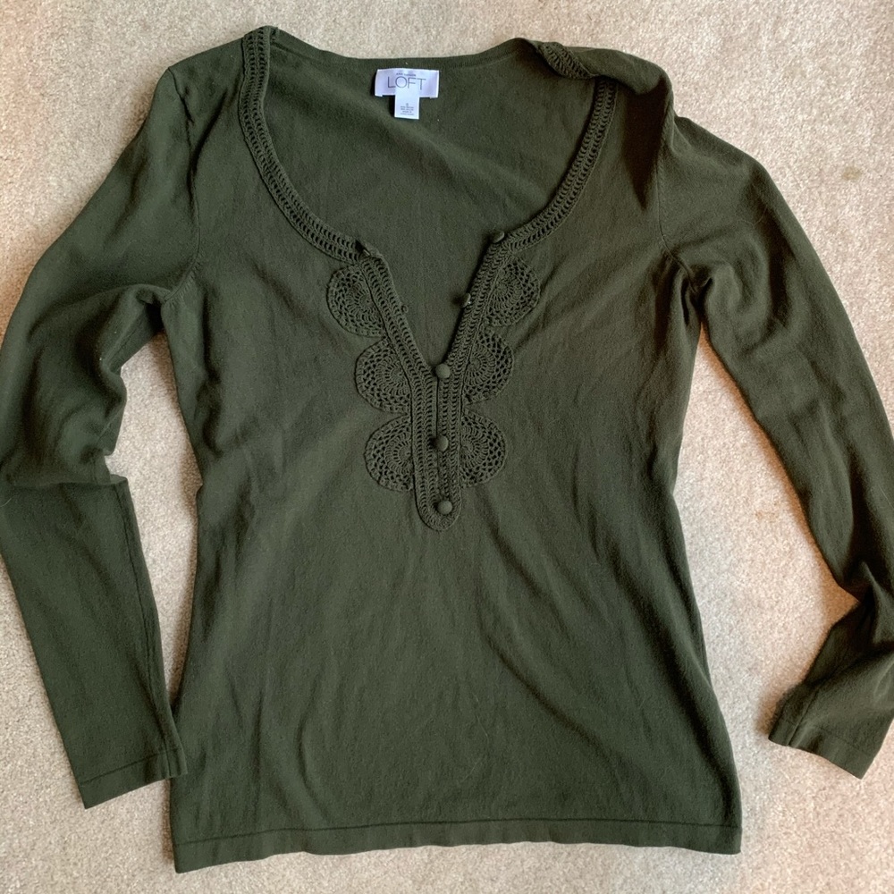 Ann Taylor sweater blouse